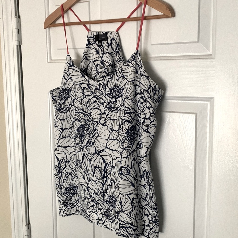 Beautiful silky tank!
